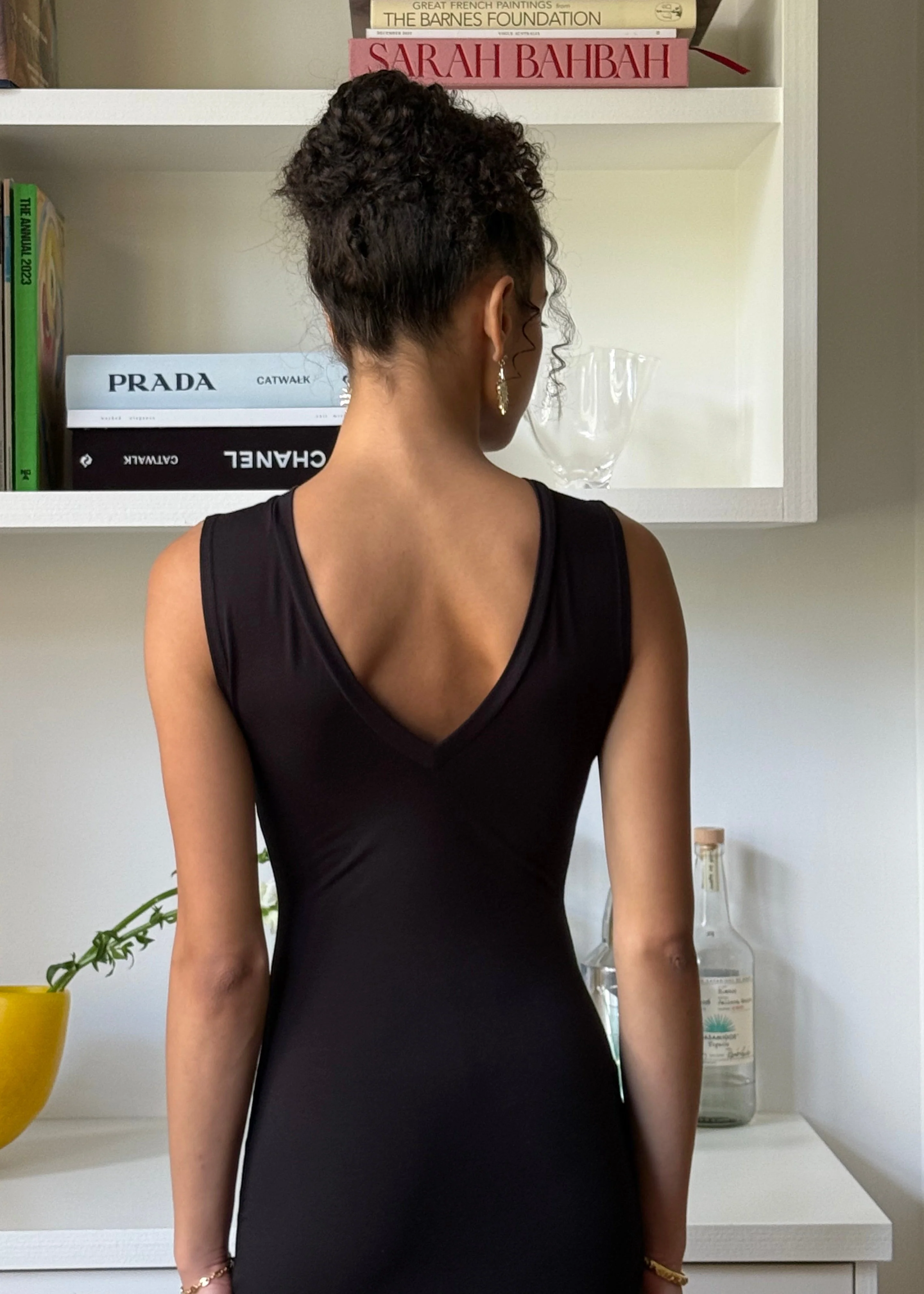 Bamboo v neck slip dress- Black - Image 10