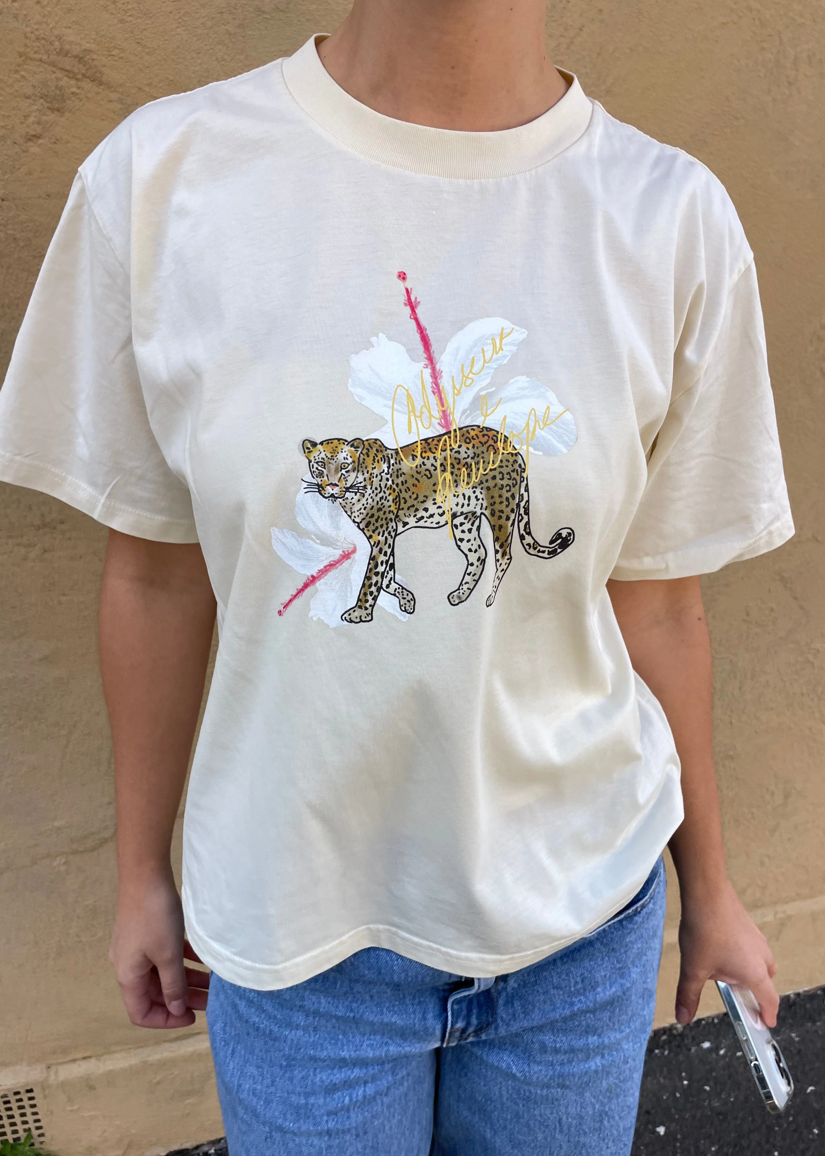 Leopard Hibiscus - butter T-shirt - Image 4